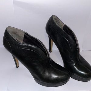 Nine West black leather booties. Women US size 6